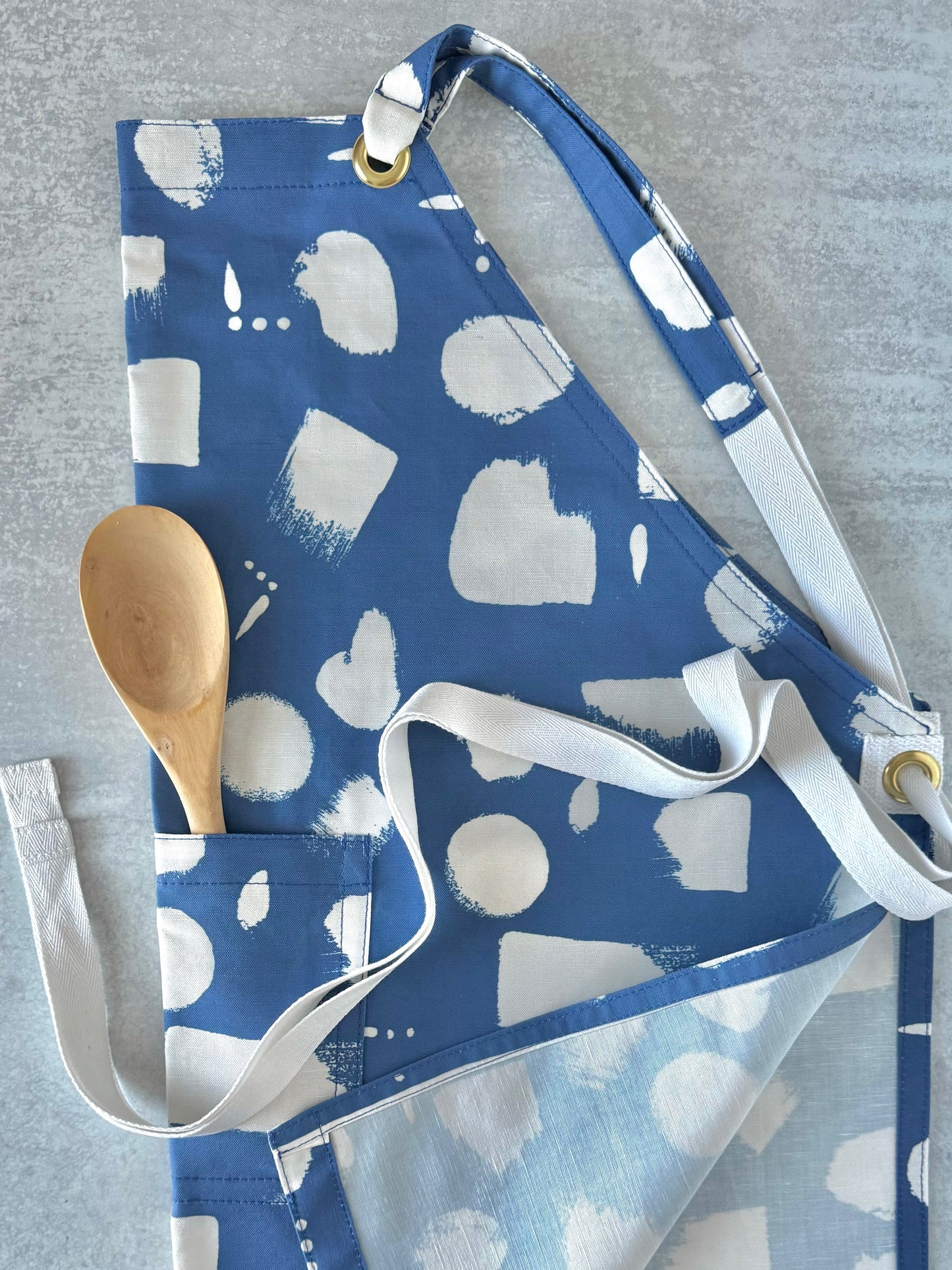 Kitchen Apron Set, Blue and White Abstract Apron Set