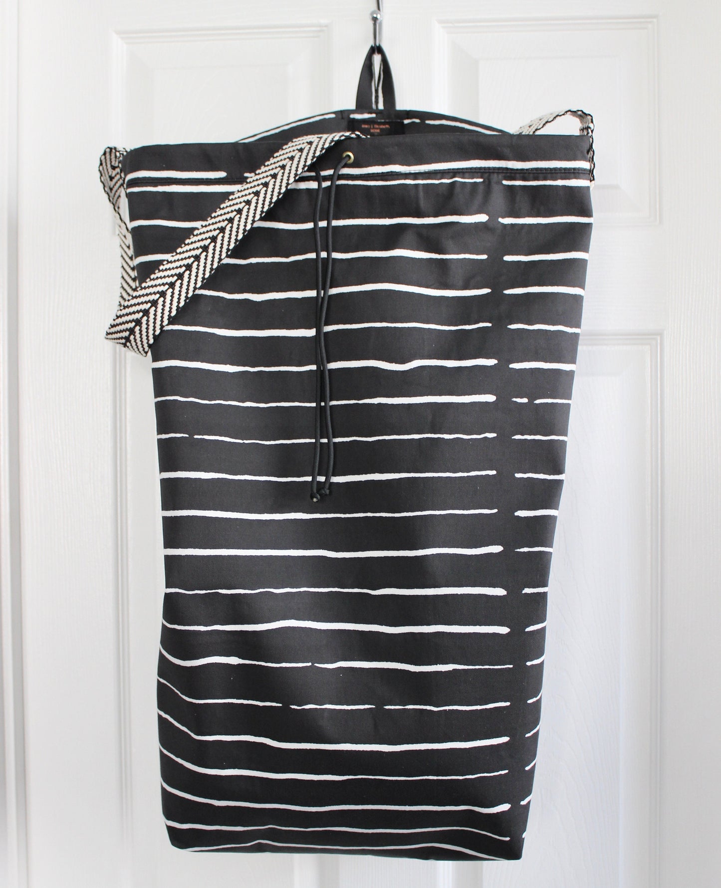 Hanging Laundry Tote, Laundry Bag, Laundry Hamper