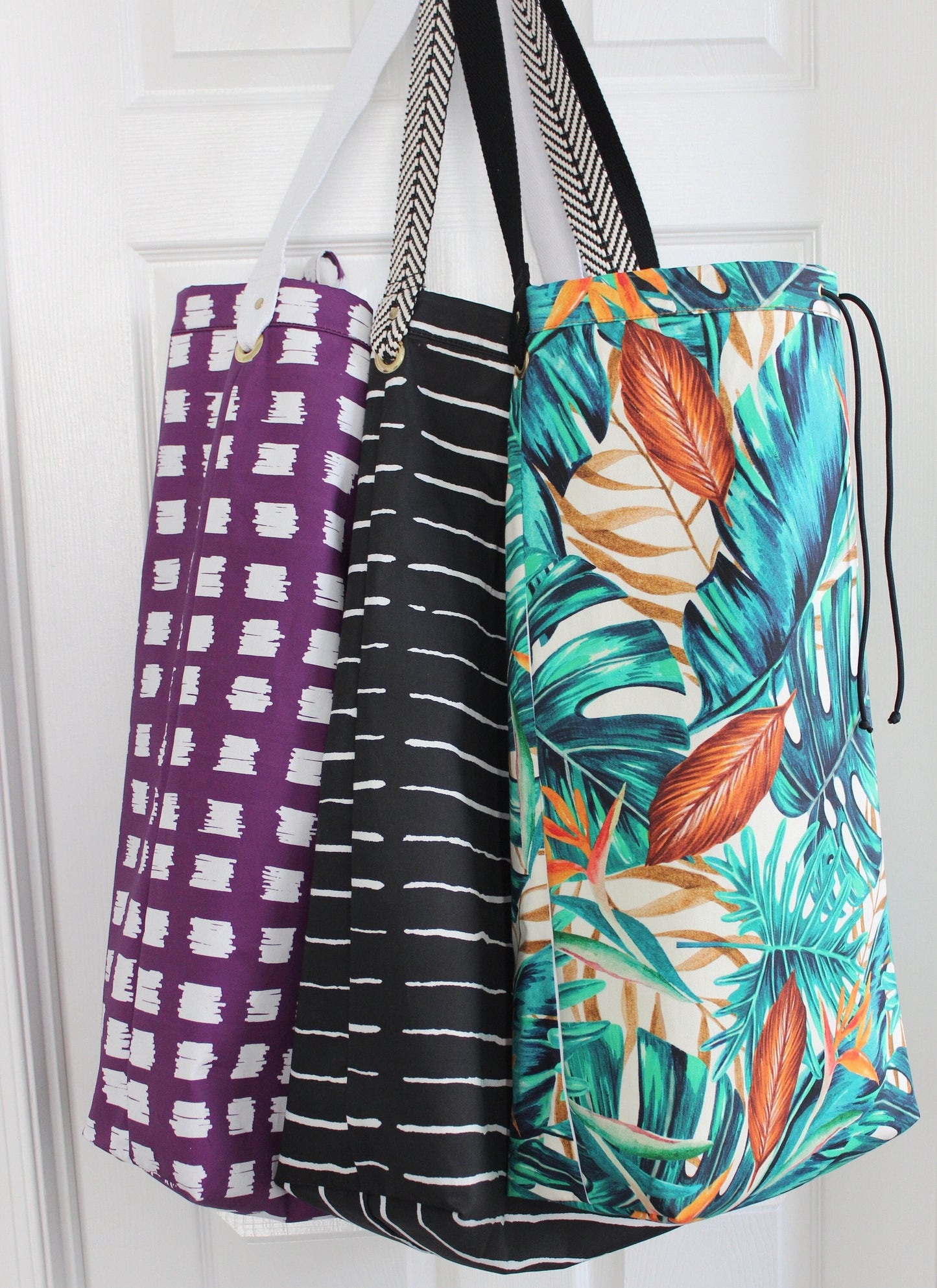 Hanging Laundry Tote, Laundry Bag, Laundry Hamper